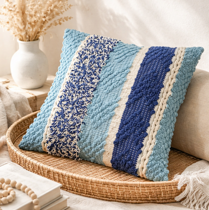 Ocean Blue handgeweven boho sierkussen 45x45 cm met blauw gestreept patroon – Eluna Living